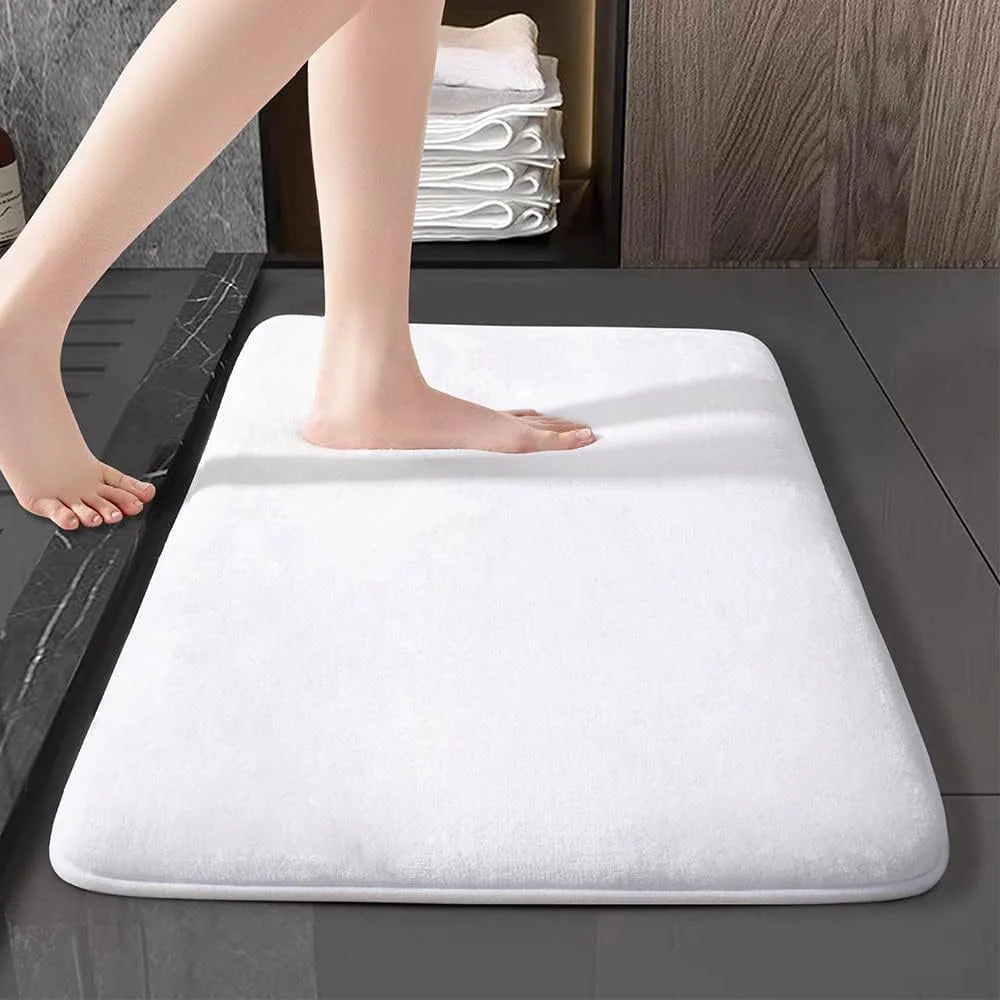 Luxury Coral Velvet Bath Mat – Super Absorbent & Non-Slip